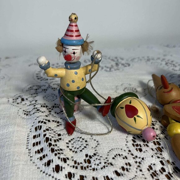 MCM wooden clown Christmas ornament trio - Picture 6 of 9